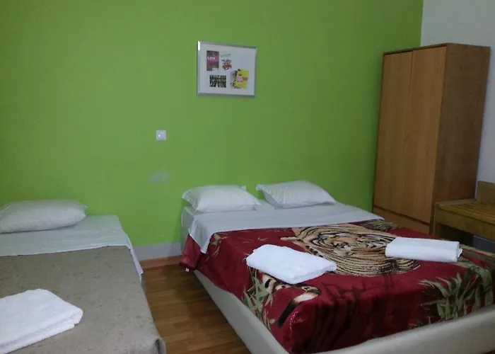 Centre Anjos Πανσιόν Lisboa