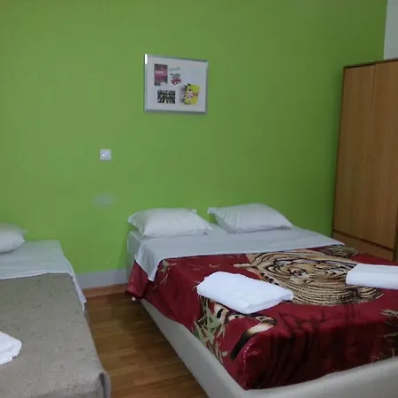 Centre Anjos Pensjonat Lizbona